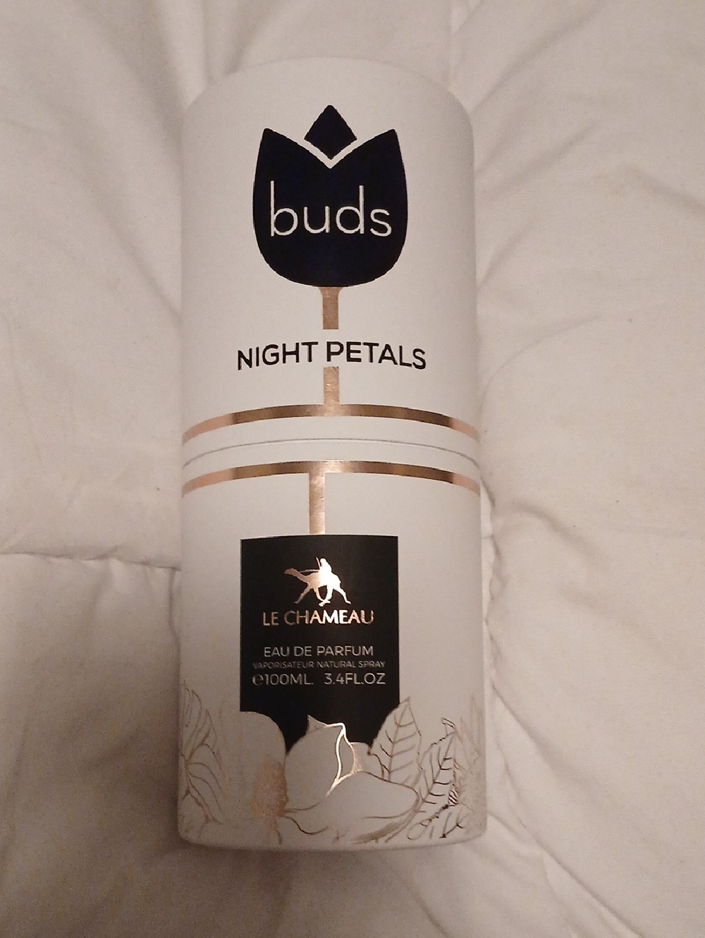 le chateau Night Petals Fragrance Tube - White & Gold